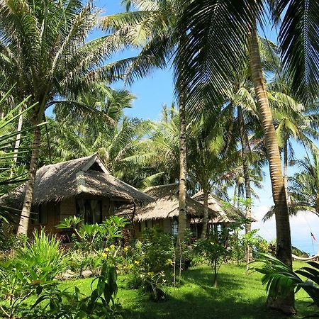Camiguin Volcan Beach Eco Retreat & Dive Resort Mambajao Rum bild