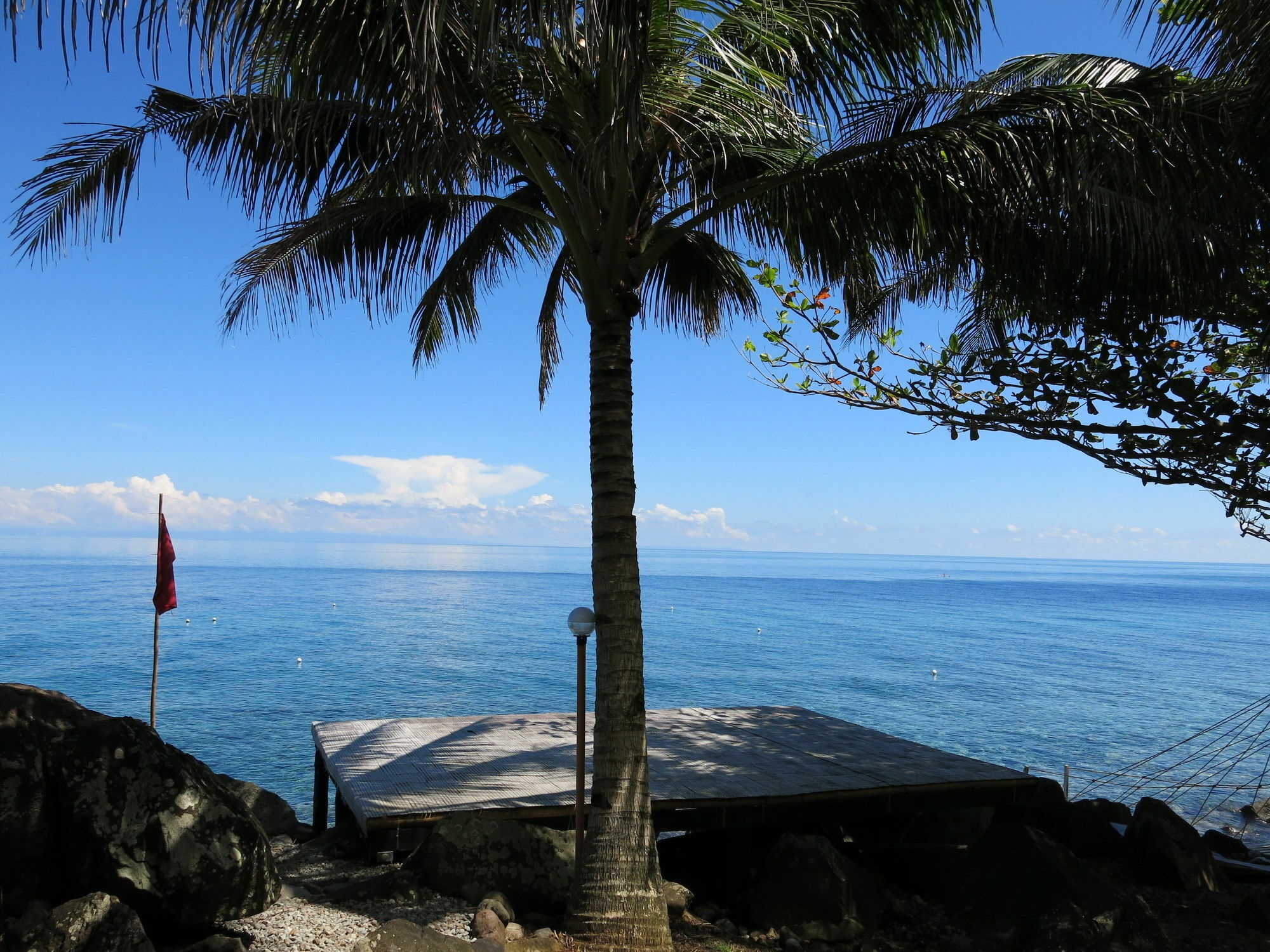 Camiguin Volcan Beach Eco Retreat & Dive Resort Mambajao Exteriör bild