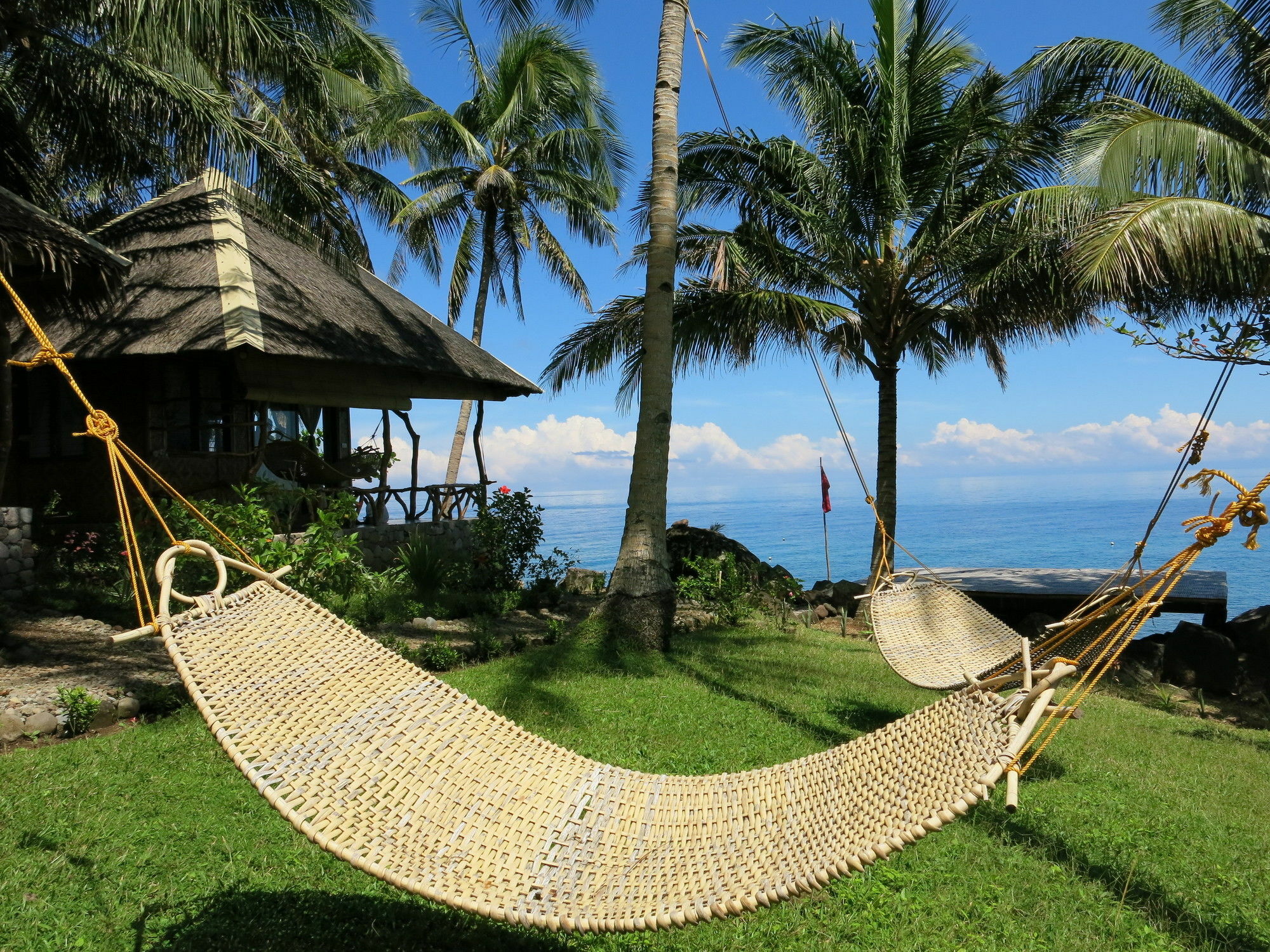 Camiguin Volcan Beach Eco Retreat & Dive Resort Mambajao Exteriör bild